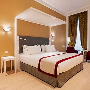 Kamer met een King Size Bed